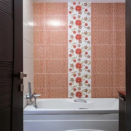 Apartment Ionias In